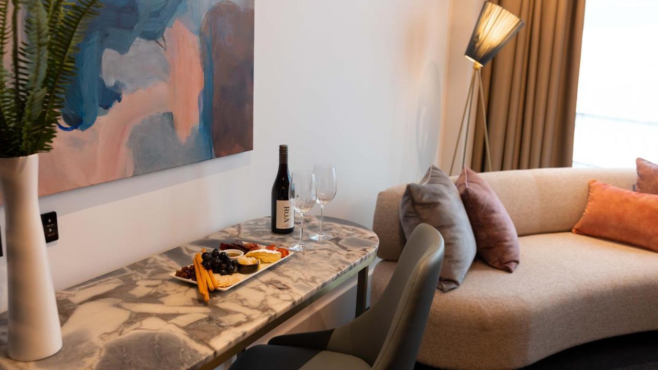 Horizon By Skycity أوكلاند المظهر الخارجي الصورة A wine tasting at the hotel