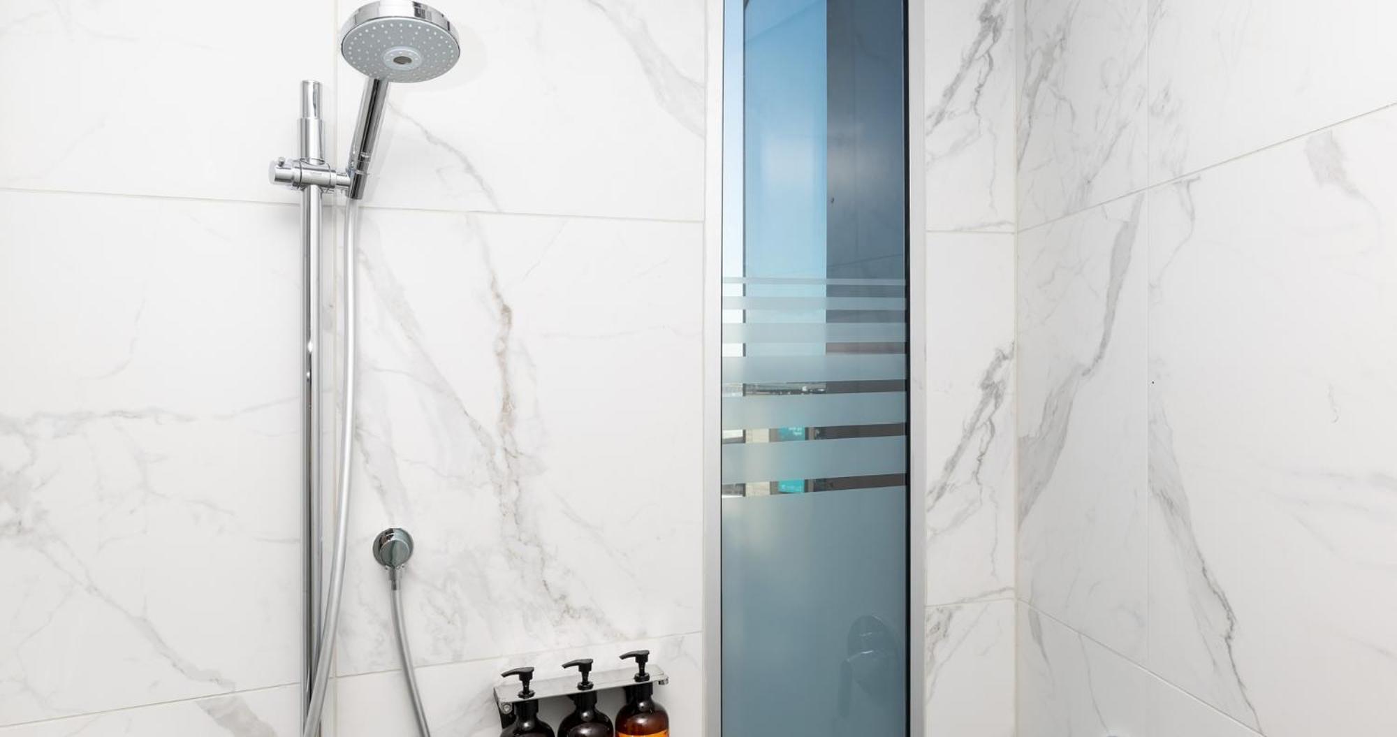 Horizon By Skycity أوكلاند المظهر الخارجي الصورة A shower